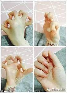 男生手指吃瓜,男生独特吃瓜方式引发热议