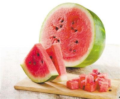 专业吃瓜论坛apo,专业吃瓜论坛apo背后的秘密与影响