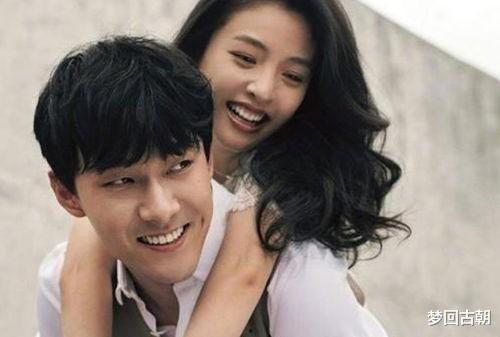 吃瓜娱乐圈双人,双生花下的明星传奇